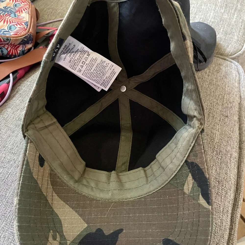 Gap Army Camouflage green buckle strap back embroidered logo trucker cap hat